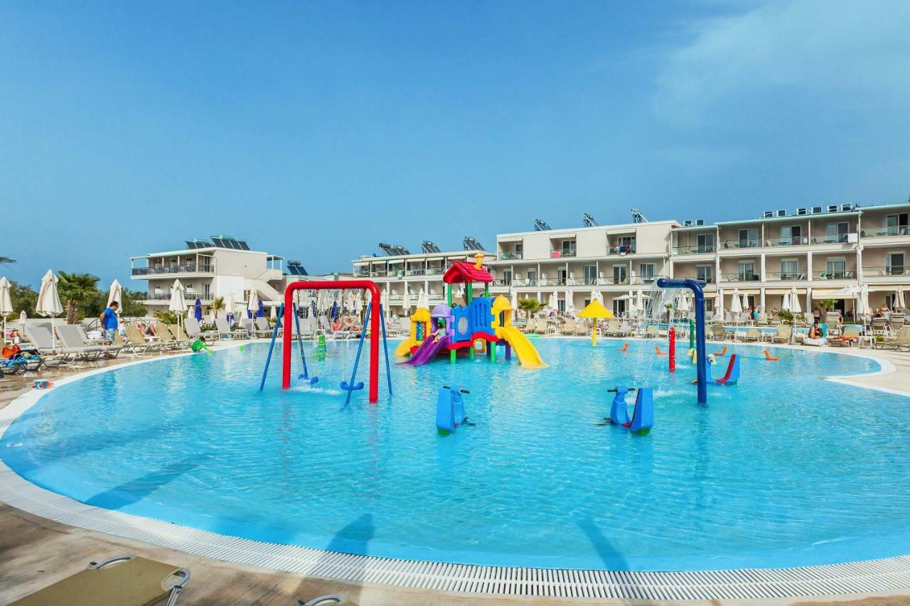 Anna Hotel Pefkochori Exterior photo